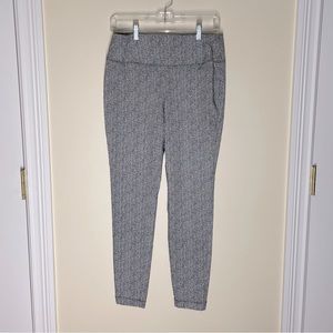 Worthington Stretch Pull-On Skinny Pants w/Tummy Control, Size 10